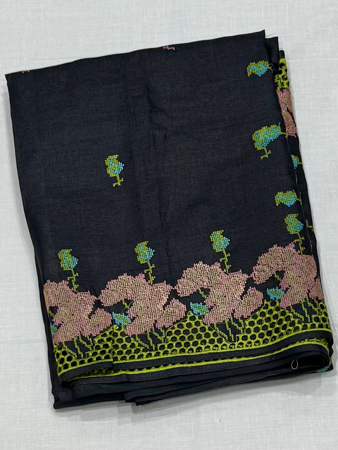 Pure Handloom Tussar Silk Saree – Charcoal Black with Cross-Stitch Floral Motifs & Lime Green Cutwork Border (C017 231)