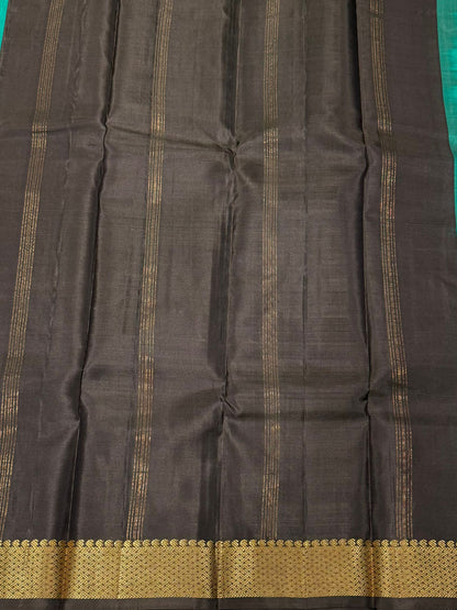 Handloom Teal Saree with Traditional Gold Zari Border (c017 026)