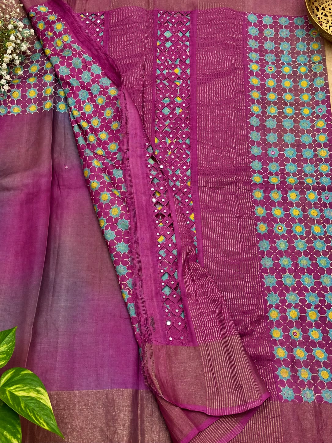 Pure Handloom Tussar Silk Saree – Magenta & Turquoise Floral Batik with Zari Weave & Mirror Cutwork (C017 240)