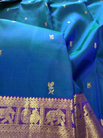 Pure Handloom Kanjivaram Silk Saree – Deep Navy Indigo with Royal Paisley & Mandala Antique Zari Border (C017-073)