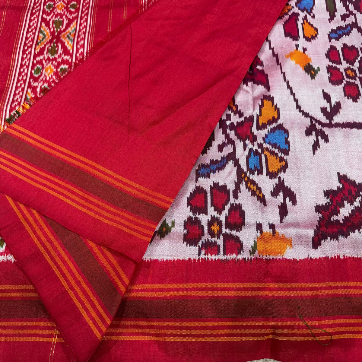 Vibrant Floral Saree in Pearl White & Crimson Red (co19 43)