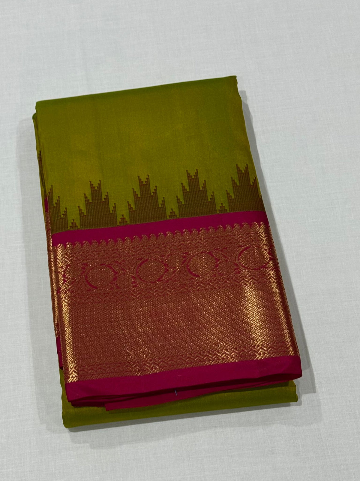 Elegant Lime Green Saree with Contrast Pink Temple Border (co17 59)
