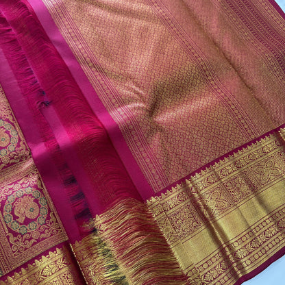 Radiant Red Traditional Saree with Rich Gold Zari Border (co17 134)