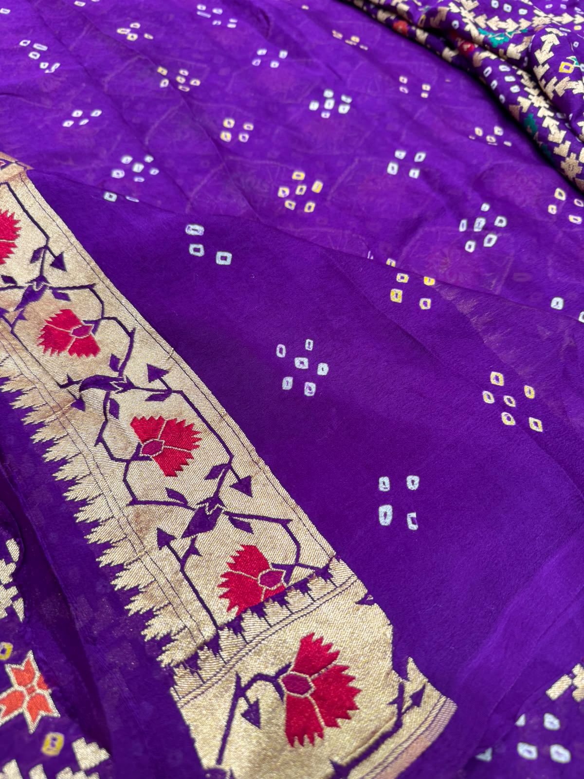Pure Georgette Banarasi Bandhani Saree – Royal Purple with Meenakari Floral Jaal & Zari Border (C017 274)